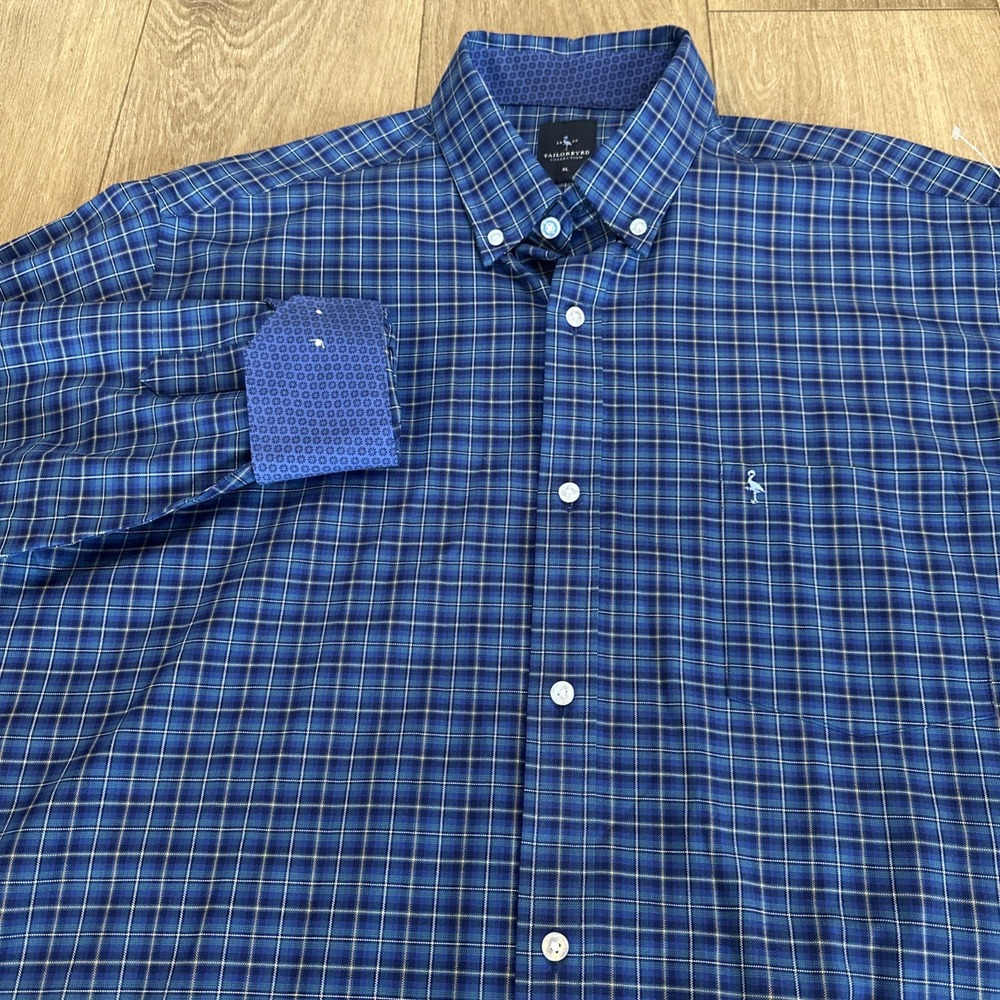 Tailorbyrd Collection Mens XL Blue Plaid Button Down Shirt Flamingo Logo L/S